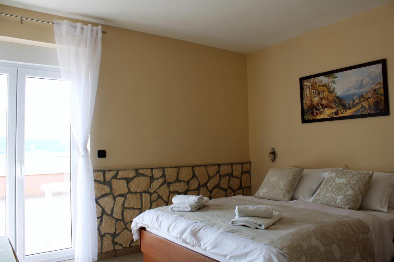 Bed and Breakfast Dalmacija Omiš Zewnętrze zdjęcie