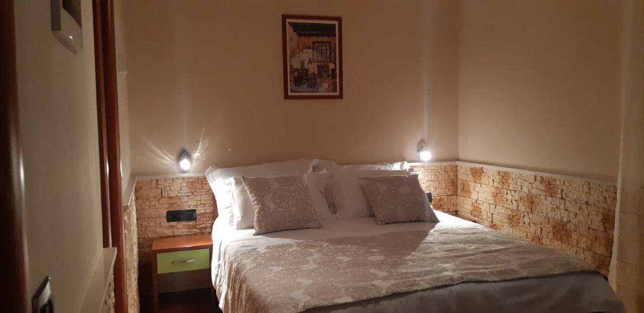 Bed and Breakfast Dalmacija Omiš Zewnętrze zdjęcie