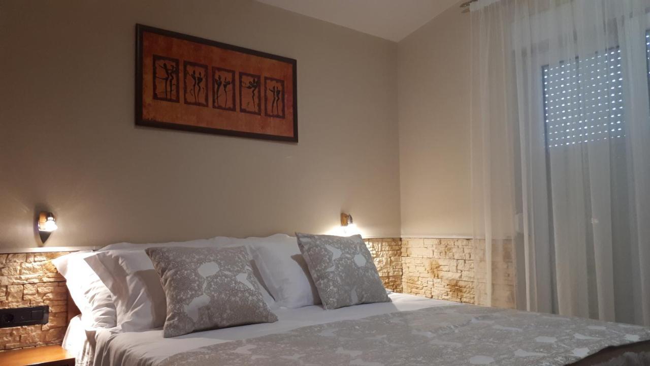 Bed and Breakfast Dalmacija Omiš Zewnętrze zdjęcie