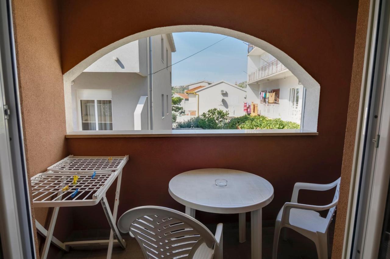 Bed and Breakfast Dalmacija Omiš Zewnętrze zdjęcie